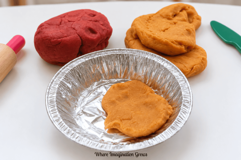 Easy Pumpkin Pie Playdough Recipe for Fall Sensory Play
