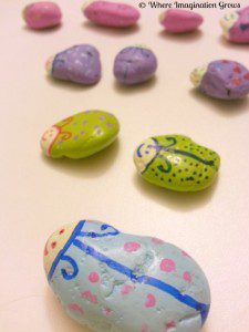 Step By Step Bug Rocks Counting & Sorting DIY Love Bug Rocks - Where Imagination Grows