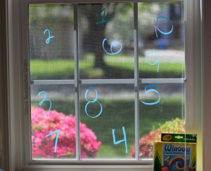 Simple Math Game to Teach Preschoolers about Number Order on a Window! #preschool